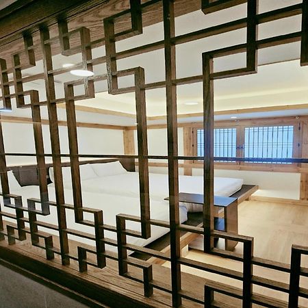 Hanok Hotel Daam Сеул Экстерьер фото