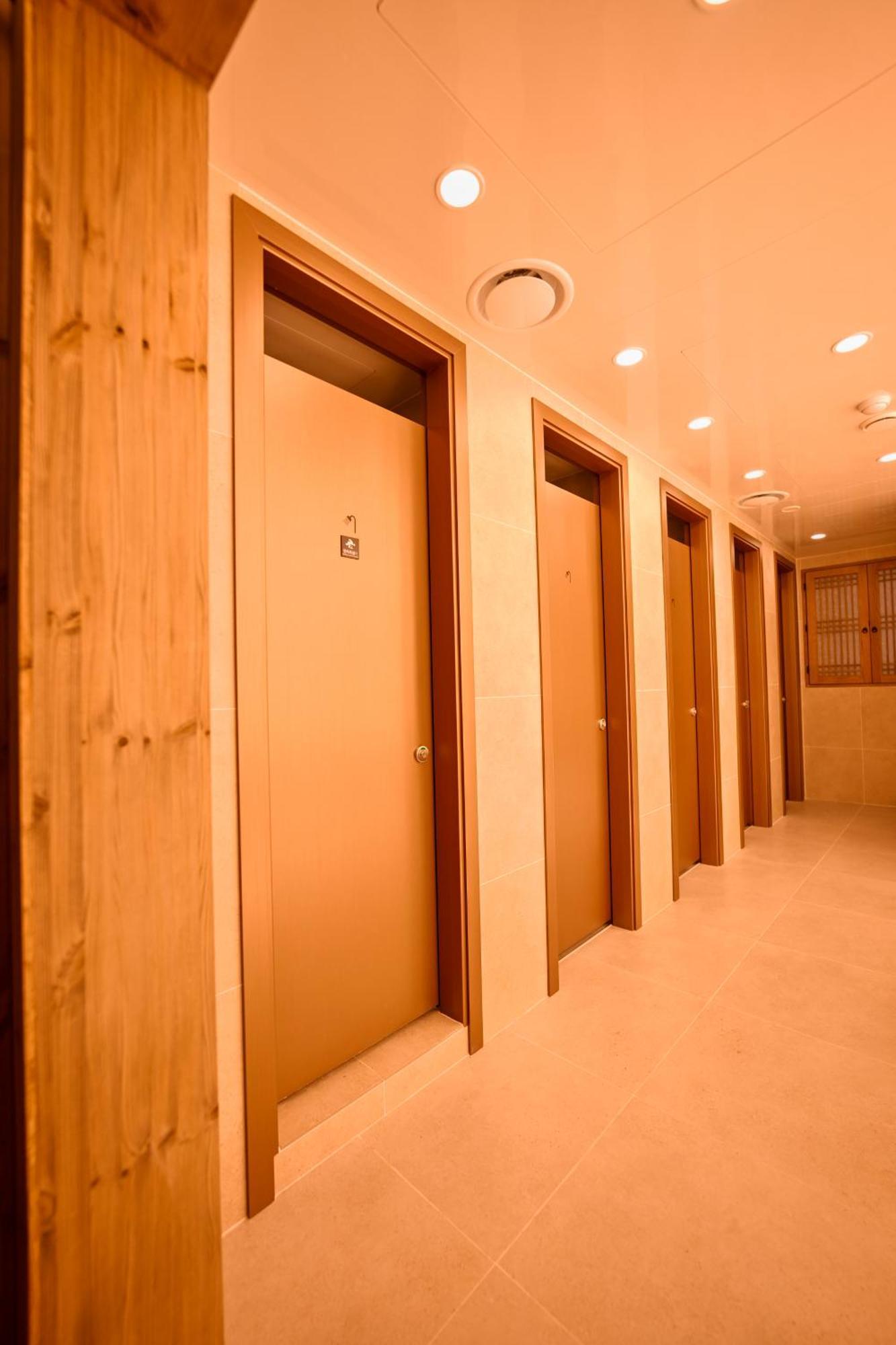Hanok Hotel Daam Сеул Экстерьер фото